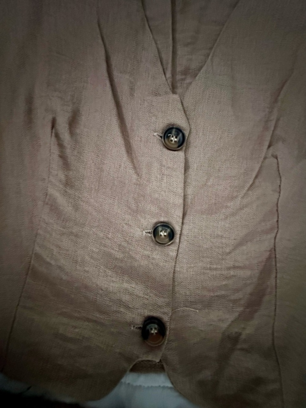 Made In Italy Linen-Blend Vest & Pant Set - Picture 5 of 5